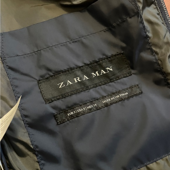 Zara Navy Blue Puffer Vest - Picture 6 of 13